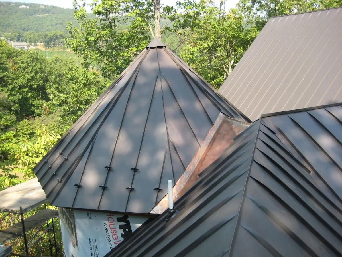 Professional Gutter Cleaning by Craftsman Roofing in Fountain Valley